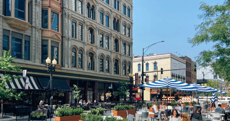 10 Most Popular Streets in Chicago