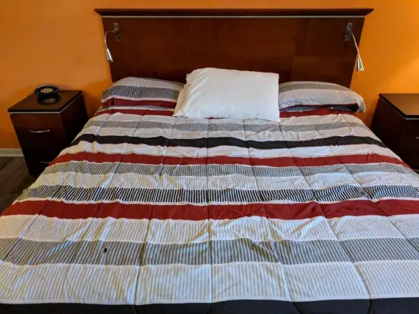 Skylark Motel 5